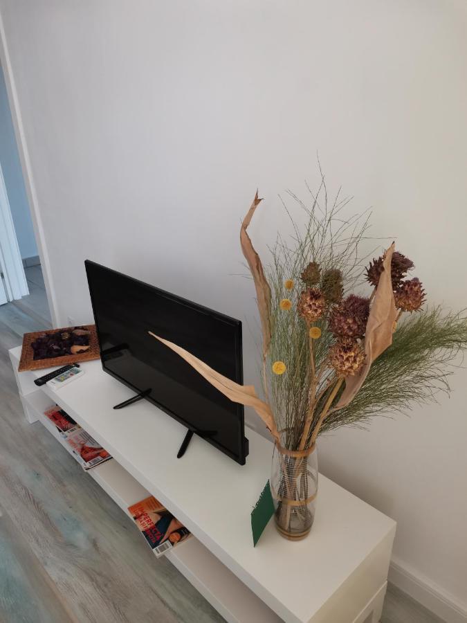 Bloom Box Apartments Craiova Kültér fotó